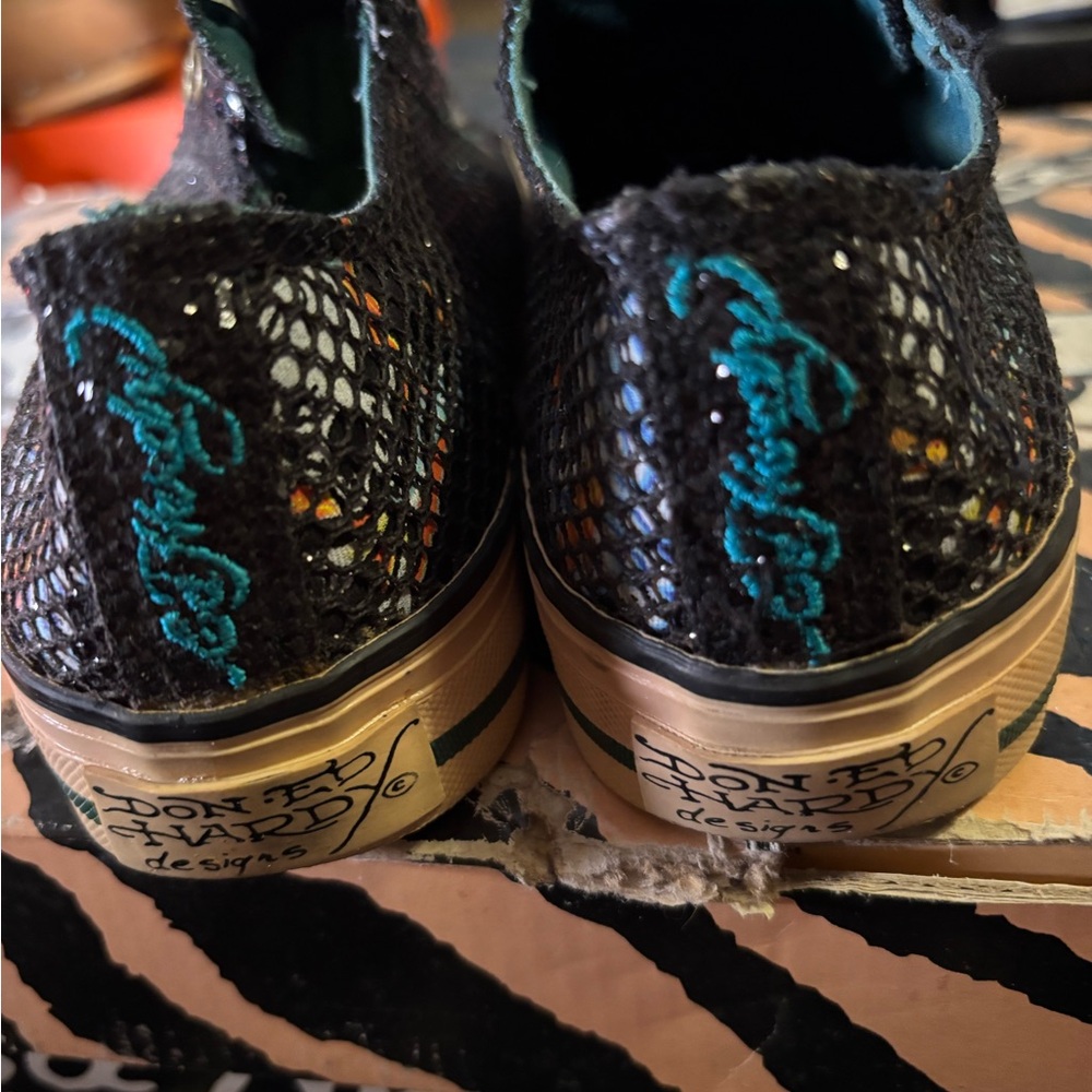 Y2K 100% Authentic Ed Hardy Black Sneakers Glittery Design - Picture 4 of 8